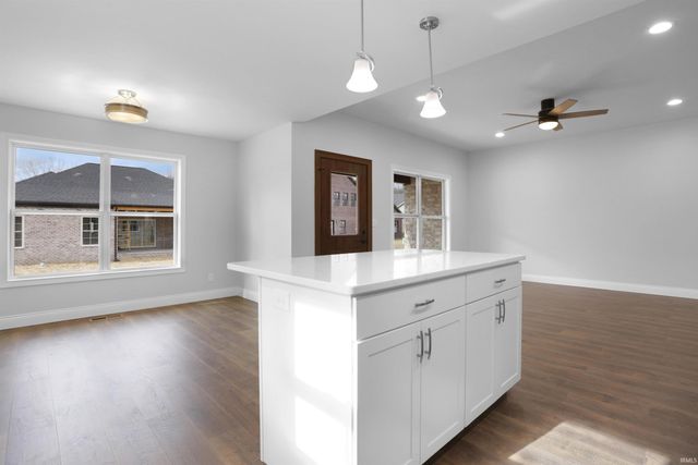 3611 Sand Drive, Newburgh, IN 47630