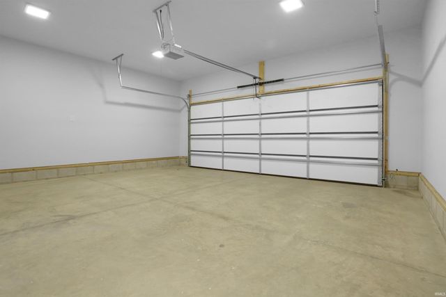 3611 Sand Drive, Newburgh, IN 47630