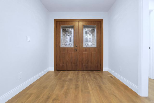 3611 Sand Drive, Newburgh, IN 47630