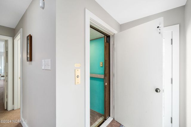 469 Maritime Place, Atlantic Beach, NC 28512