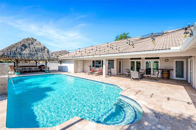 10700 SW 139th Rd, Miami, FL 33176