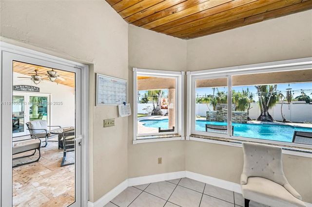 10700 SW 139th Rd, Miami, FL 33176