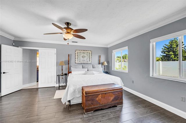 10700 SW 139th Rd, Miami, FL 33176