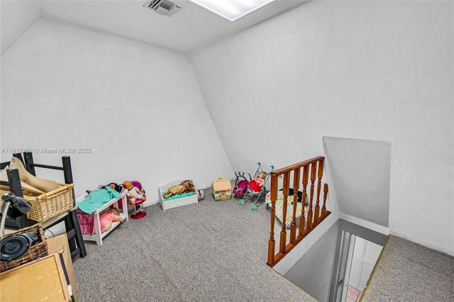 10700 SW 139th Rd, Miami, FL 33176