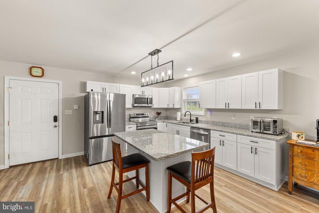 143 MEADOW DRIVE, Edinburg, VA 22824