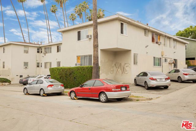136 S Westlake Avenue, Los Angeles, CA 90057