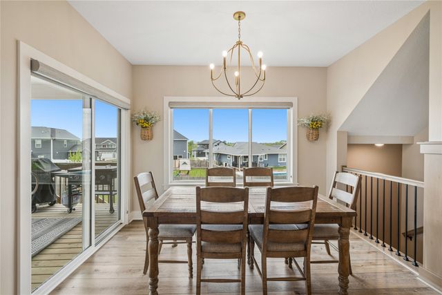 2105 Timberview Drive, Norwalk, IA 50211