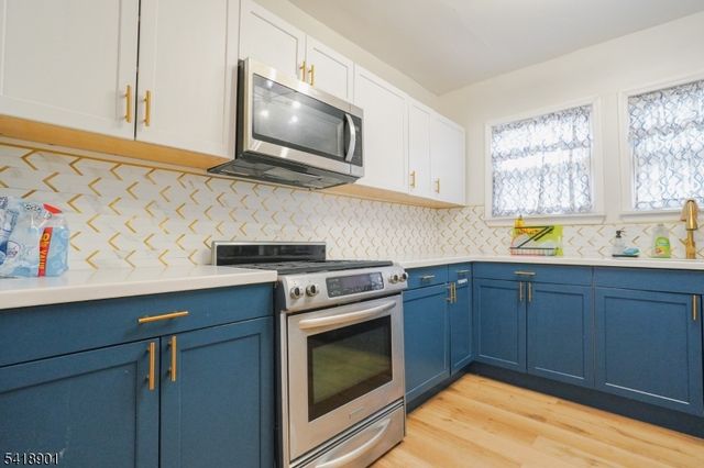130 Elmwood Ave, East Orange City, NJ 07018