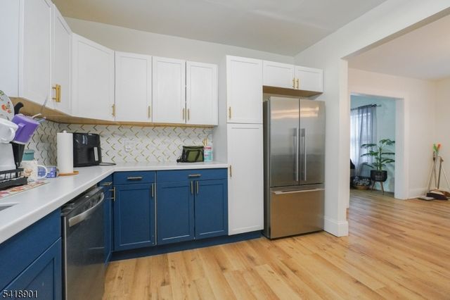 130 Elmwood Ave, East Orange City, NJ 07018
