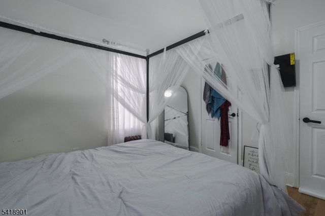 130 Elmwood Ave, East Orange City, NJ 07018