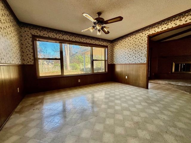 1009 Evergreen St., Longview, TX 75604