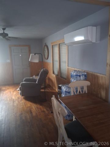 1104 Hilldale Drive, Eufaula, OK 74432