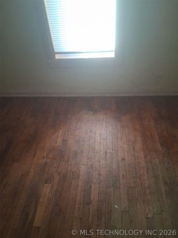 1104 Hilldale Drive, Eufaula, OK 74432