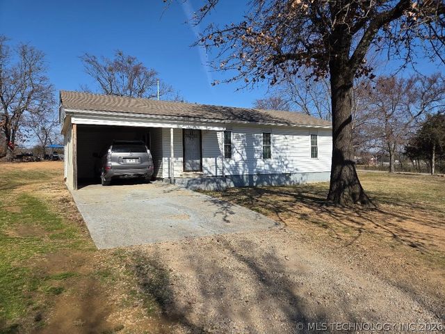 1104 Hilldale Drive, Eufaula, OK 74432