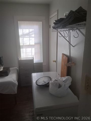 1104 Hilldale Drive, Eufaula, OK 74432