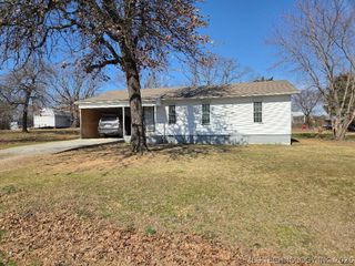 1104 Hilldale Drive, Eufaula, OK 74432