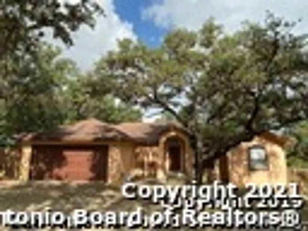 1907 Summerwood Dr, San Antonio, TX 78232