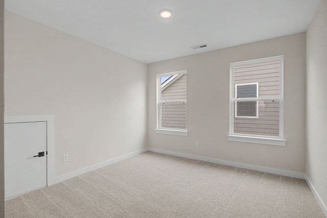 3596 Heartland Dr, Columbia, TN 38401