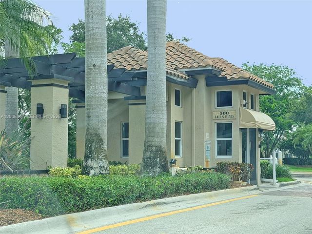 1212 Falls Boulevard, Weston, FL 33327