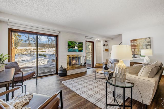 3720 Independence Avenue S 122, Saint Louis Park, MN 55426