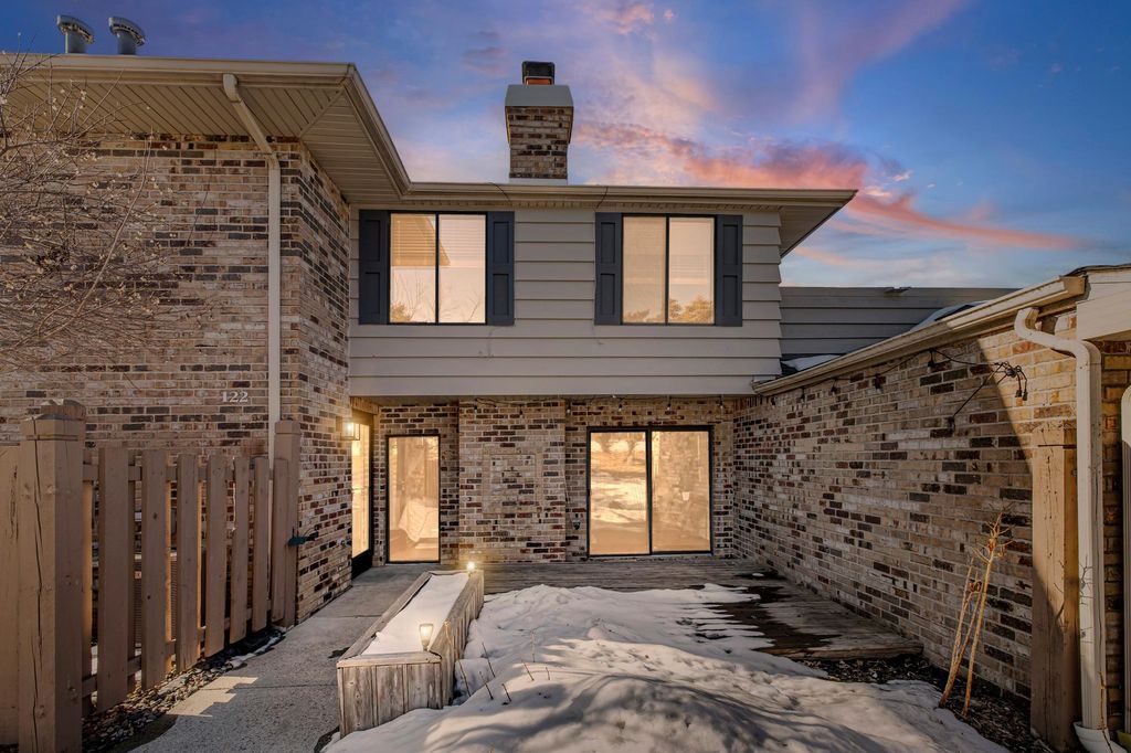 3720 Independence Avenue S 122, Saint Louis Park, MN 55426