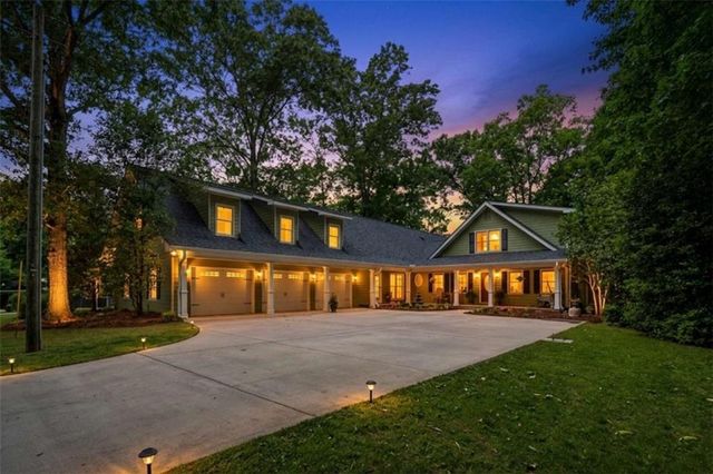 165 Lakeview Drive, Eatonton, GA 31024