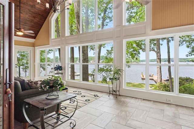 165 Lakeview Drive, Eatonton, GA 31024