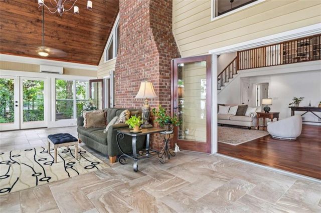 165 Lakeview Drive, Eatonton, GA 31024
