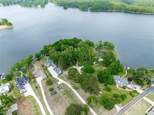 165 Lakeview Drive, Eatonton, GA 31024