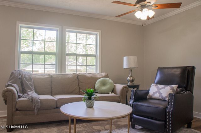 305 Lodi Drive, Pearl, MS 39208