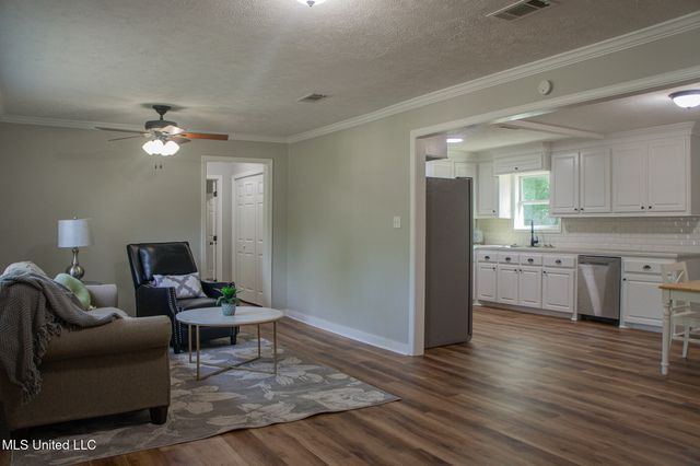 305 Lodi Drive, Pearl, MS 39208