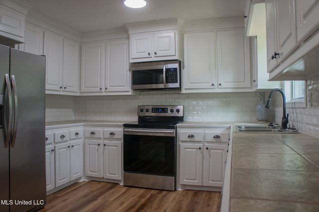 305 Lodi Drive, Pearl, MS 39208