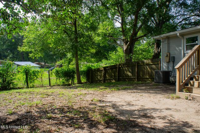 305 Lodi Drive, Pearl, MS 39208