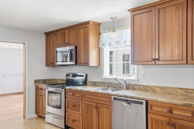 313 Plain St., Bridgewater, MA 02324