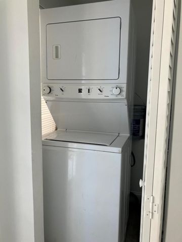 949 30th Street, West Palm Beach, FL 33407