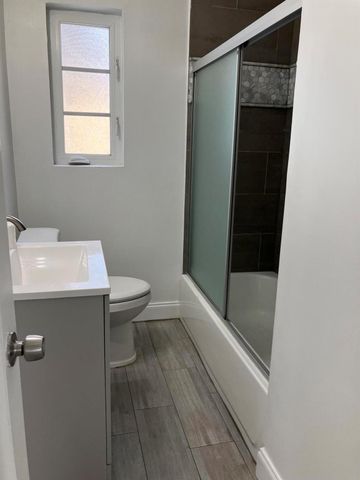 949 30th Street, West Palm Beach, FL 33407