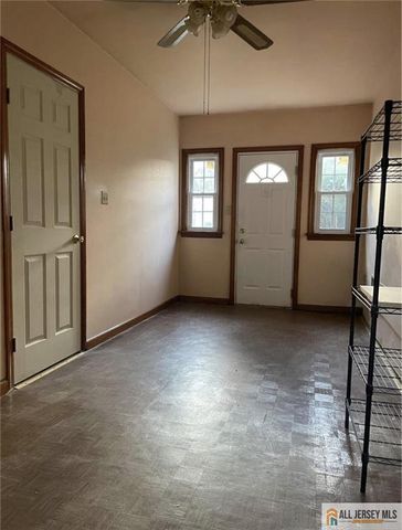 1601 W 7th Street, Piscataway, NJ 08854