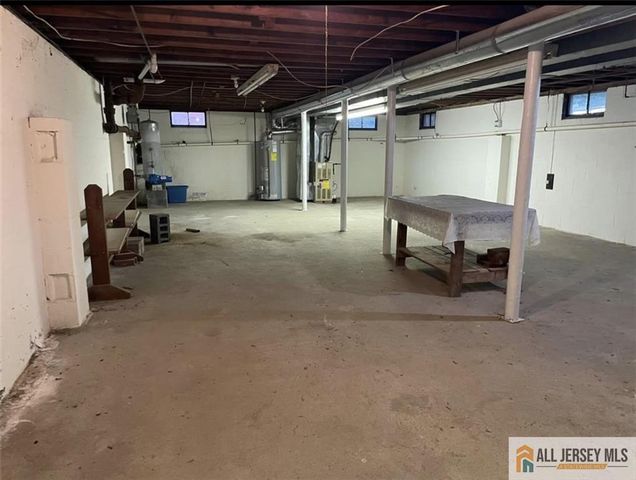 1601 W 7th Street, Piscataway, NJ 08854