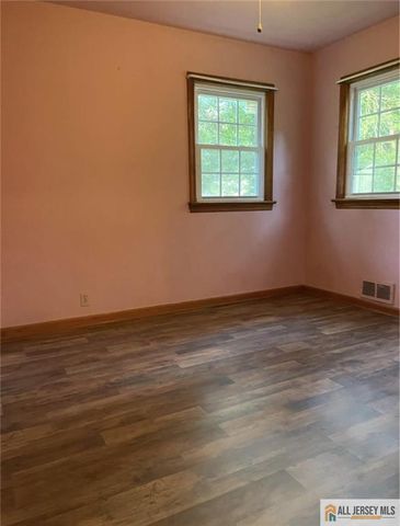 1601 W 7th Street, Piscataway, NJ 08854