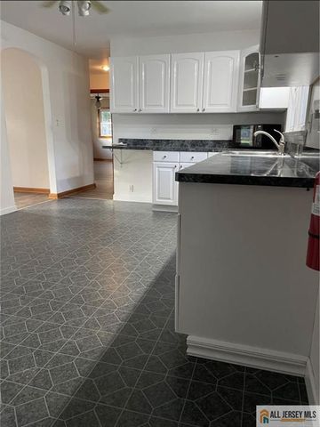 1601 W 7th Street, Piscataway, NJ 08854