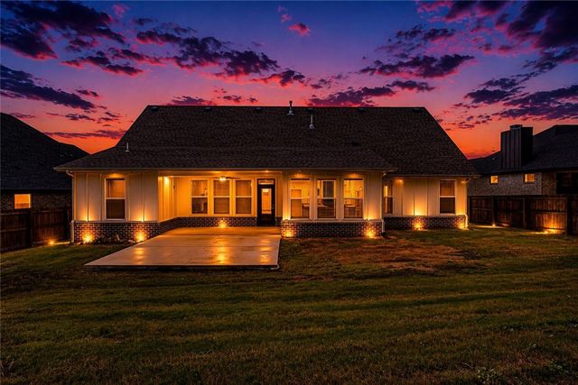 1205 Bunker Drive, Pea Ridge, AR 72751