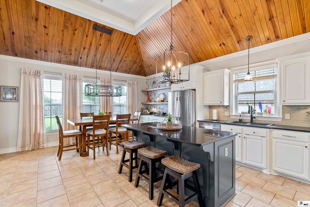 156 EAST SHORE ROAD, Monroe, LA 71203