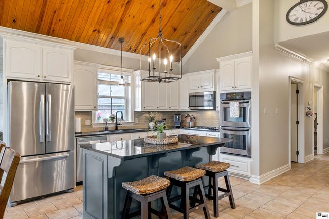 156 EAST SHORE ROAD, Monroe, LA 71203