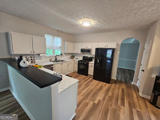 4527 Mill Station Trace, Lithonia, GA 30038