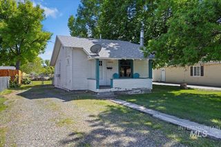 1404 8th Ave E, Twin Falls, ID 83301