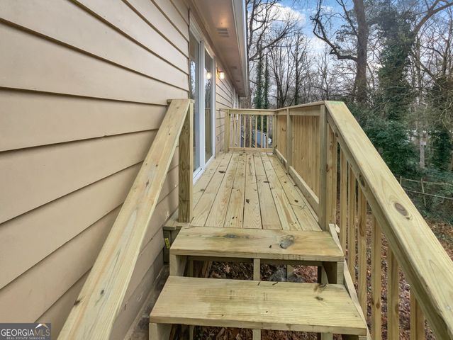 4726 Alpine Drive SW, Lilburn, GA 30047