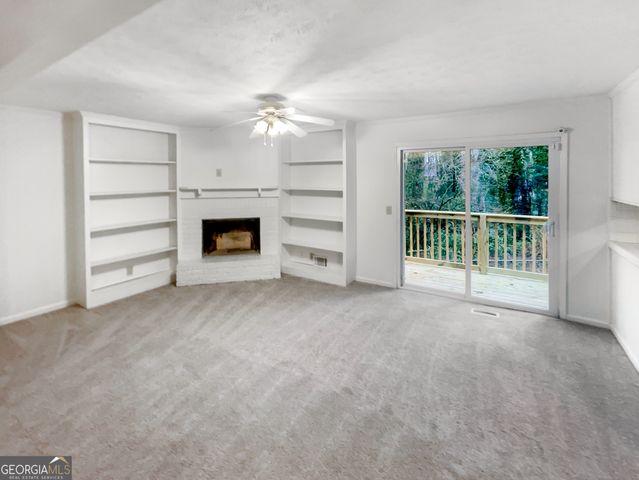 4726 Alpine Drive SW, Lilburn, GA 30047