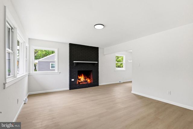 710 E GIBBSBORO RD, Lindenwold, NJ 08021
