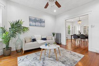 215 Crafts Rd 2, Brookline, MA 02467