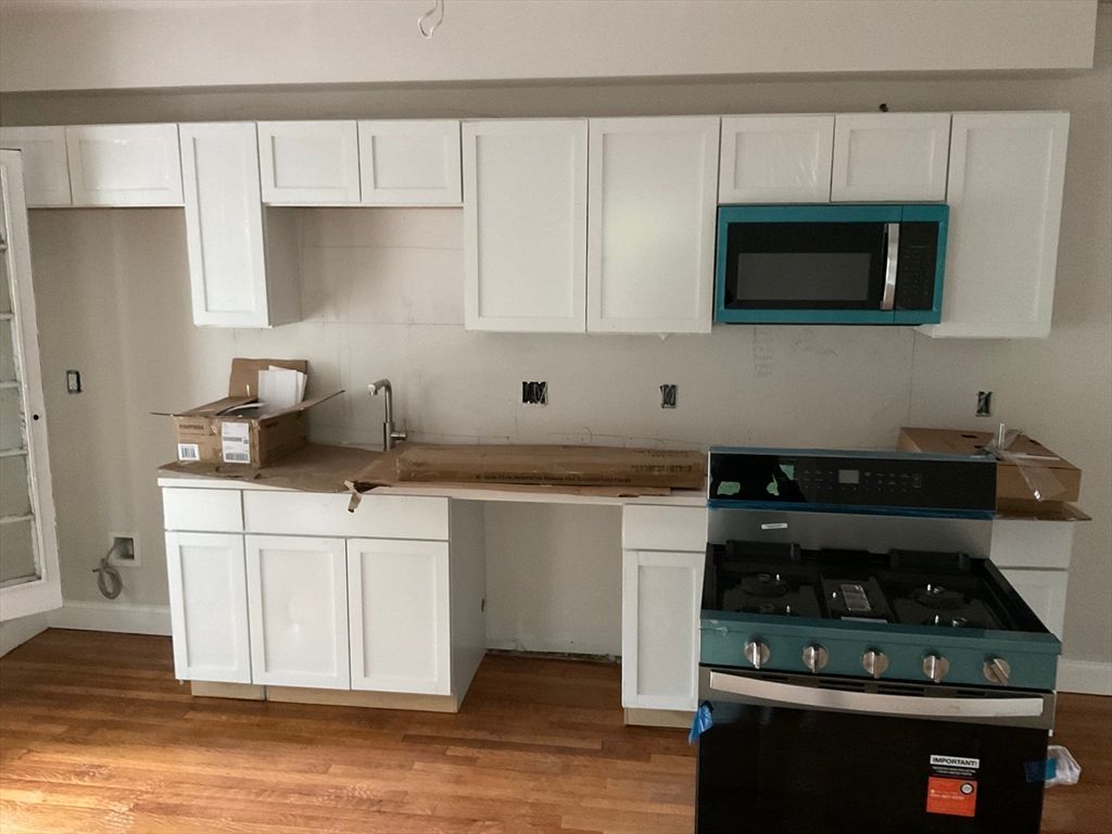 158 Calumet Street 2, Boston, MA 02120